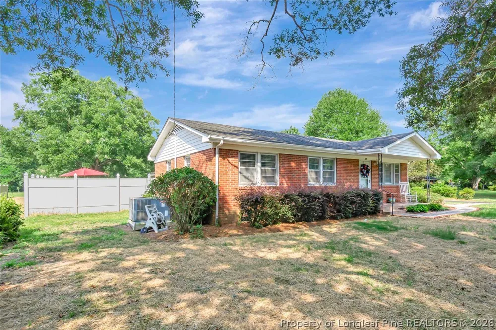591 E Great Marsh Church Road St Pauls, NC 28384