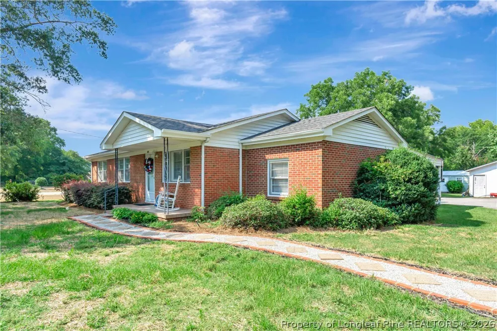 591 E Great Marsh Church Road St Pauls, NC 28384