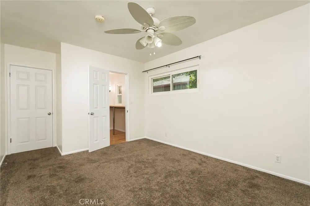 3316 Mills Avenue La Crescenta, CA 91214