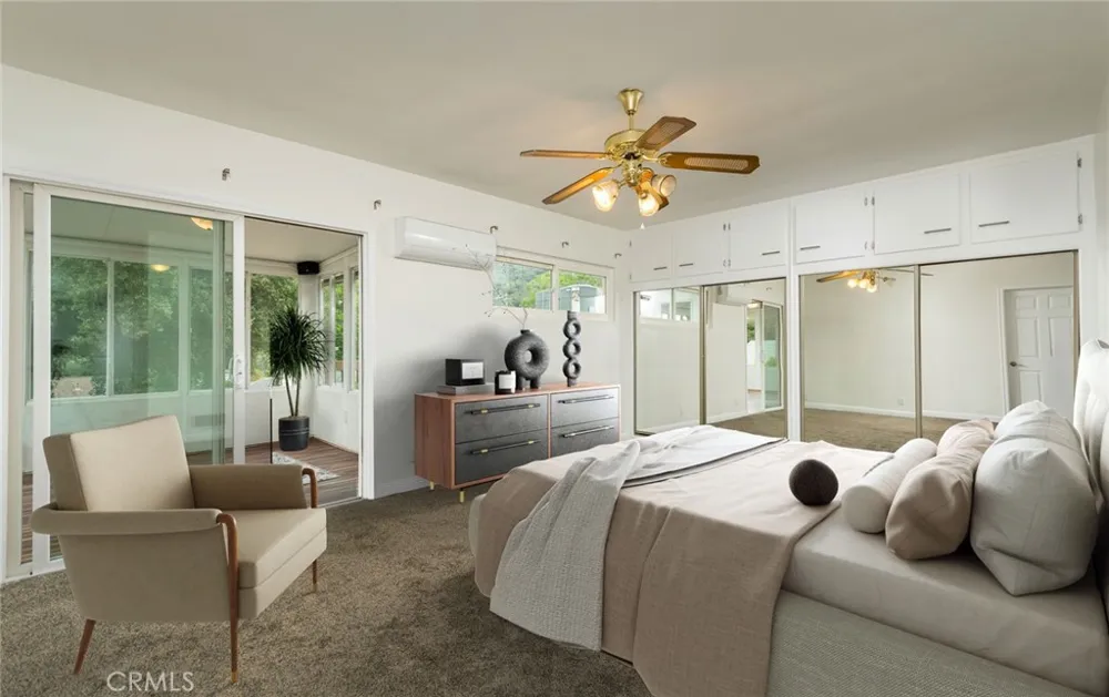 3316 Mills Avenue La Crescenta, CA 91214