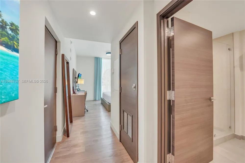 777 Ocean Dr #S314 Hollywood, FL 33019