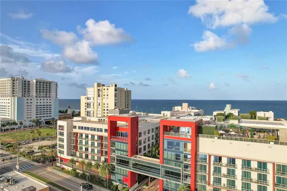 777 Ocean Dr #S314 Hollywood, FL 33019