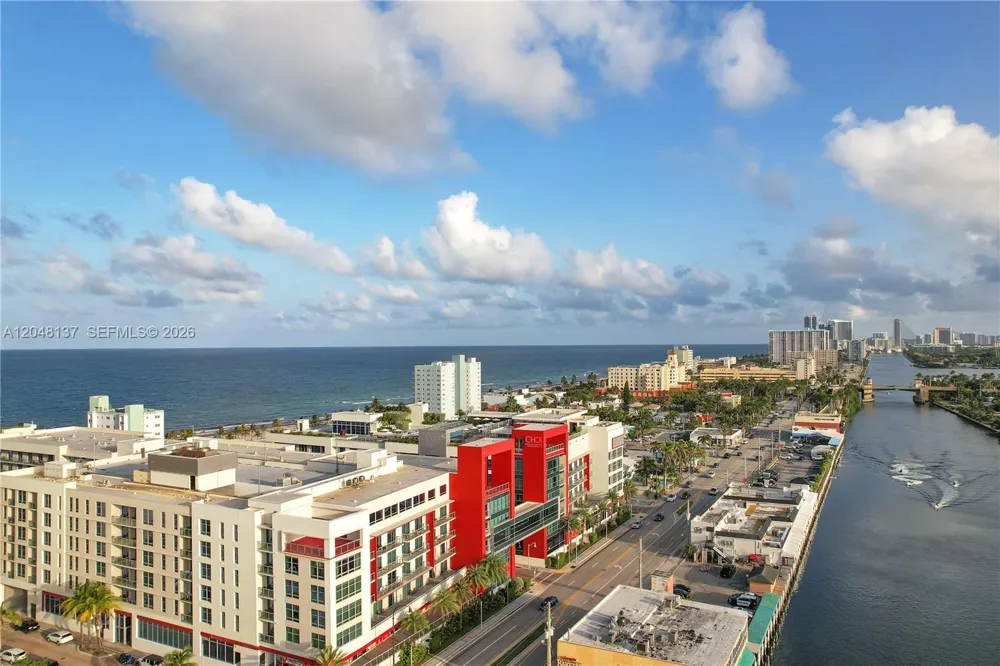 777 Ocean Dr #S314 Hollywood, FL 33019