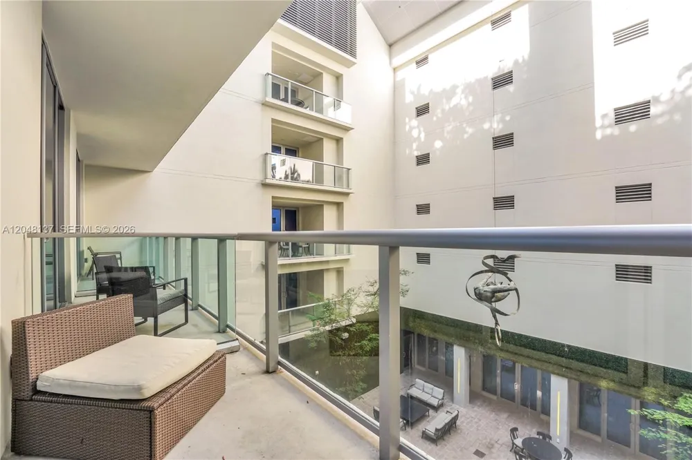777 Ocean Dr #S314 Hollywood, FL 33019
