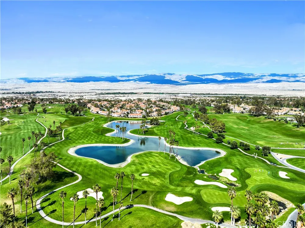 197 Desert Falls E Palm Desert, CA 92211