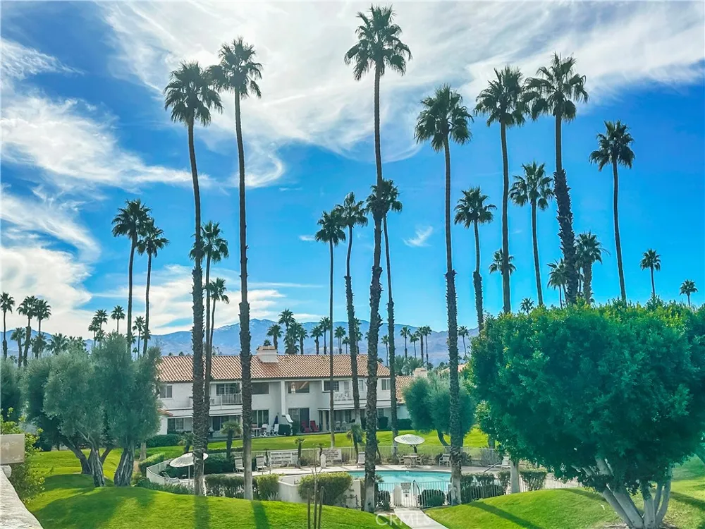 197 Desert Falls E Palm Desert, CA 92211