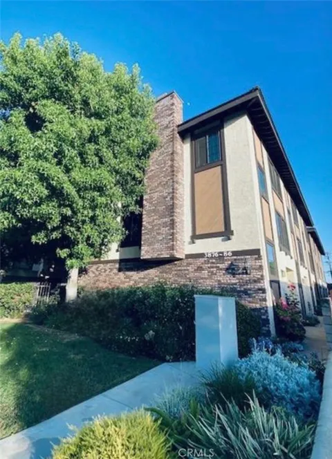 3876 Howard Avenue #7