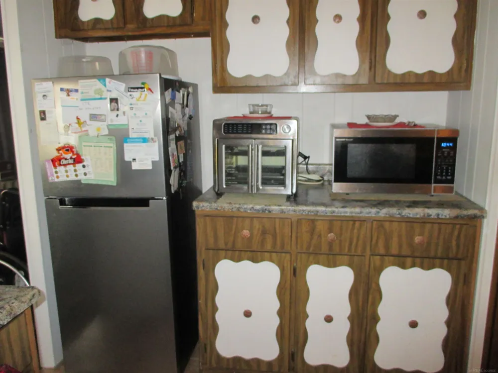 43310 Summit Street Harrison Charter Township, MI 48045