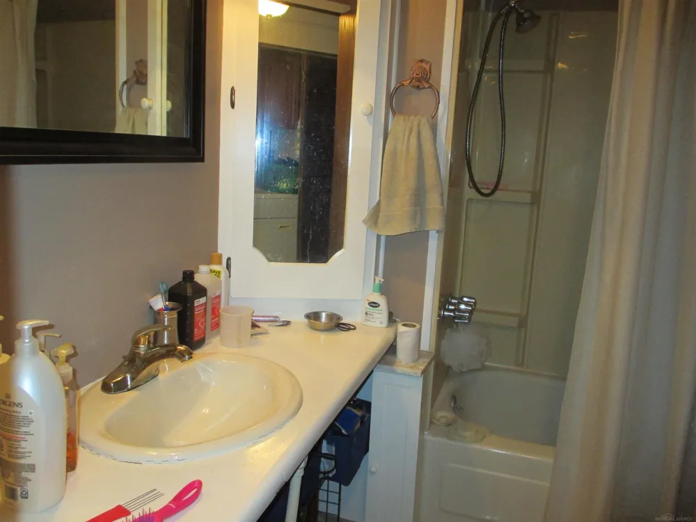 43310 Summit Street Harrison Charter Township, MI 48045