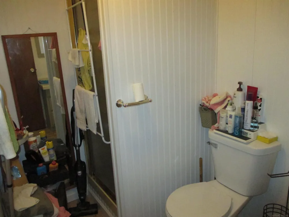 43310 Summit Street Harrison Charter Township, MI 48045