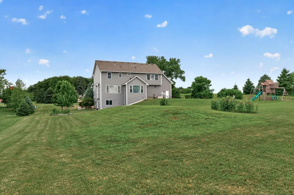 3350 Nugent Avenue SW Cokato, MN 55321