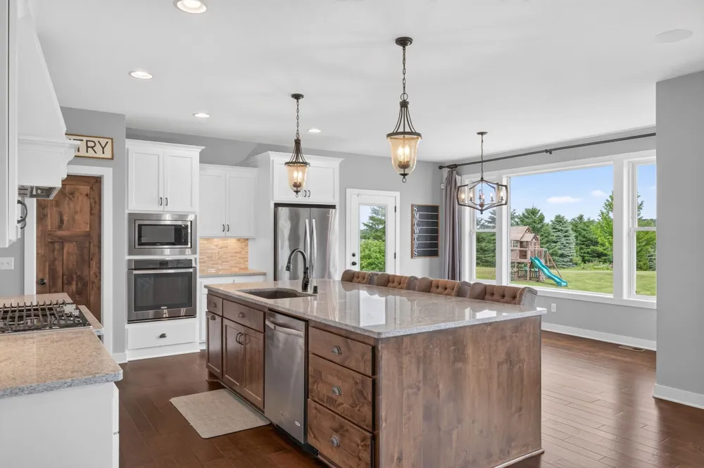 3350 Nugent Avenue SW Cokato, MN 55321