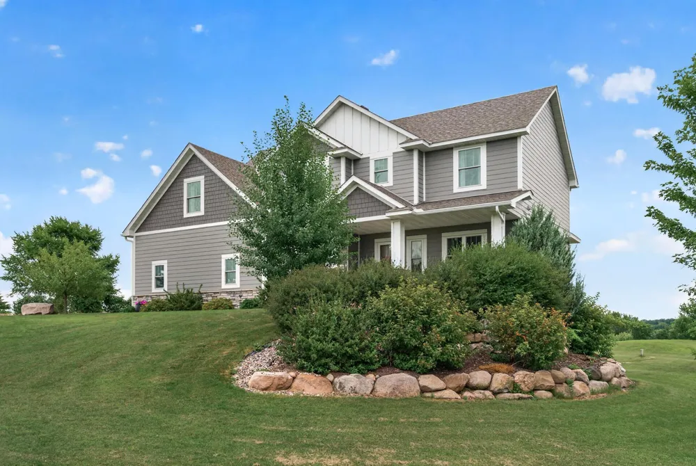 3350 Nugent Avenue SW Cokato, MN 55321
