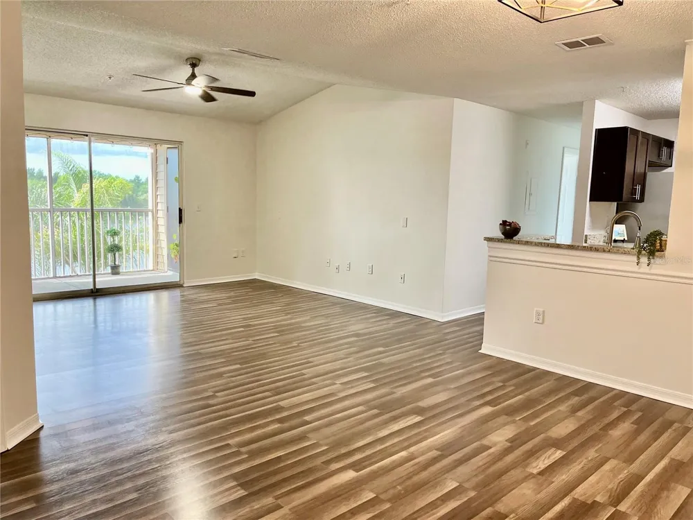 1939 SUMMER CLUB APT DRIVE #315 Oviedo, FL 32765