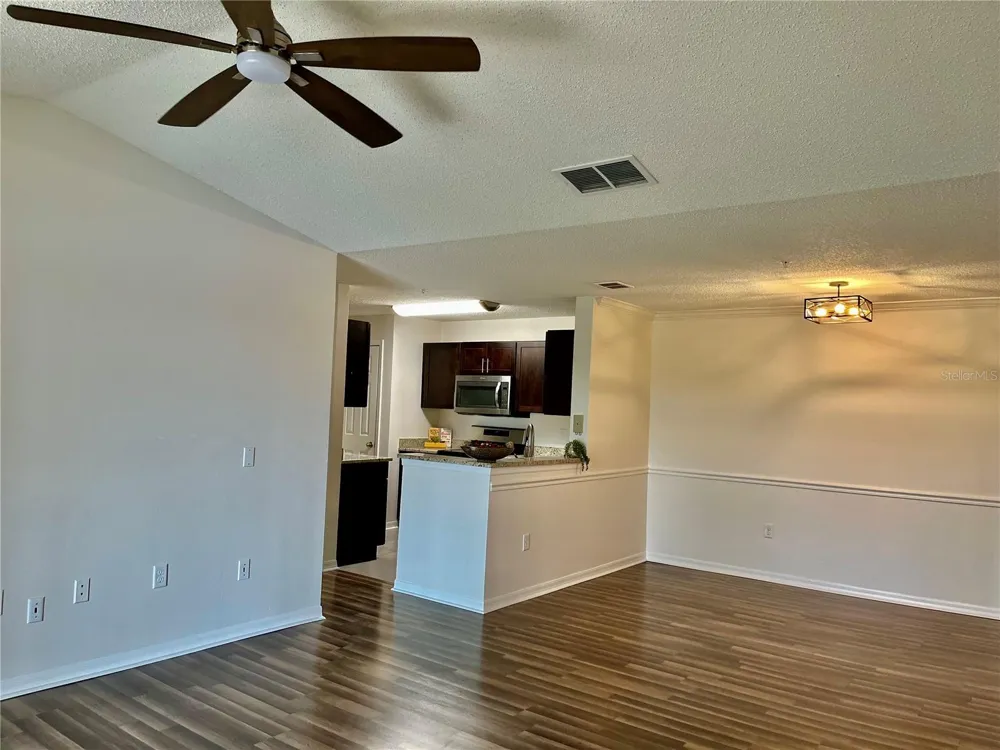 1939 SUMMER CLUB APT DRIVE #315 Oviedo, FL 32765