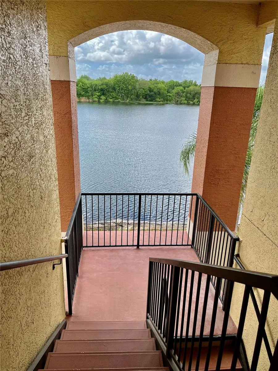 1939 SUMMER CLUB APT DRIVE #315 Oviedo, FL 32765
