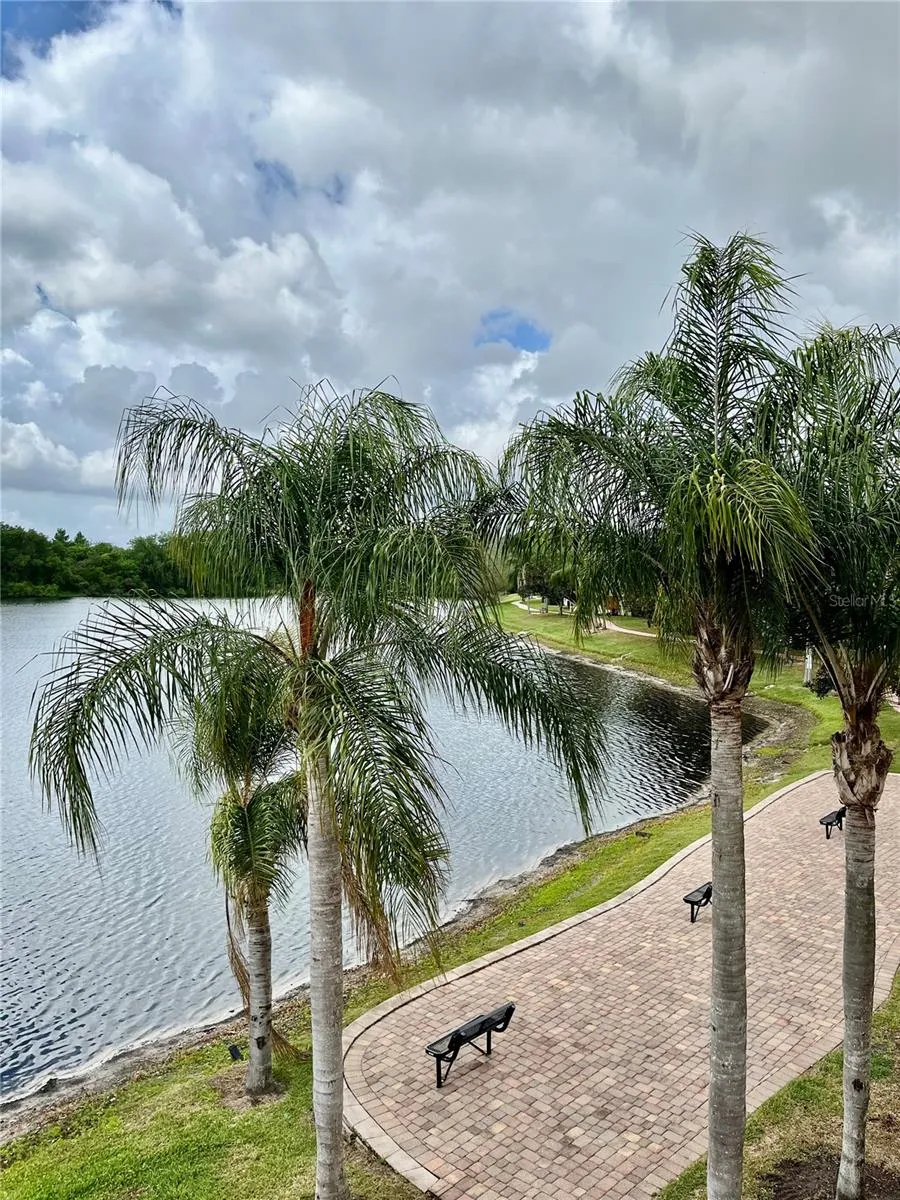 1939 SUMMER CLUB APT DRIVE #315 Oviedo, FL 32765