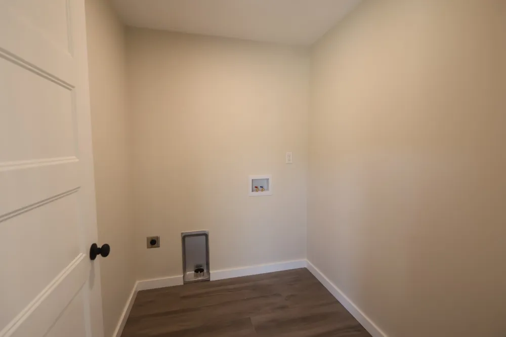 817 Smith Bend Ln Gainesboro, TN 38562