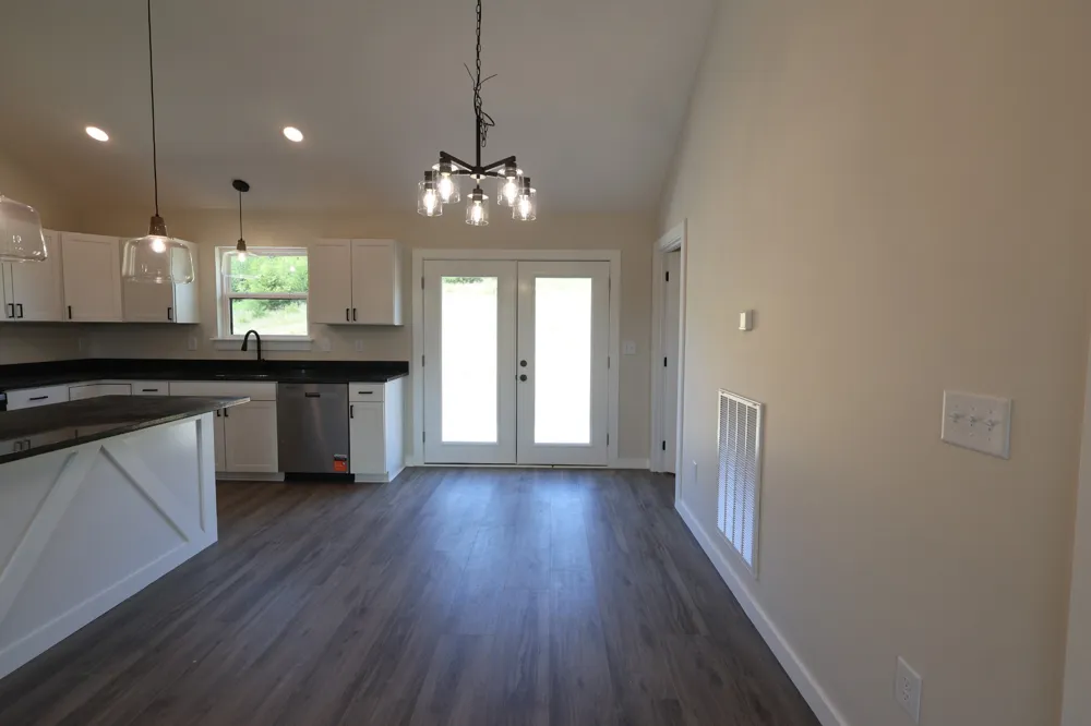 817 Smith Bend Ln Gainesboro, TN 38562