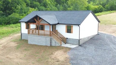 797 Smith Bend Ln