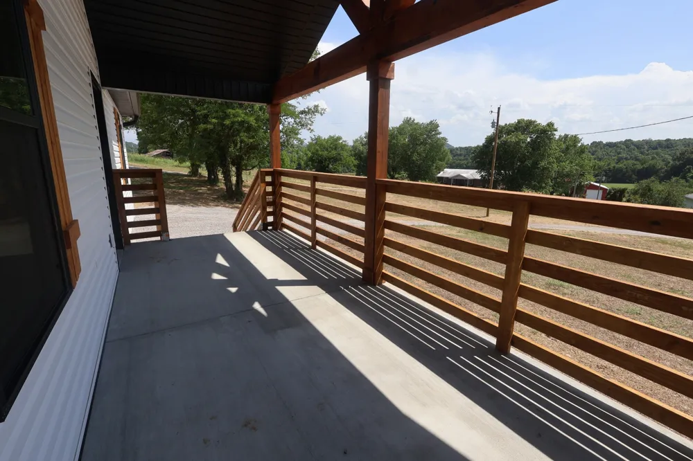 797 Smith Bend Ln Gainesboro, TN 38562