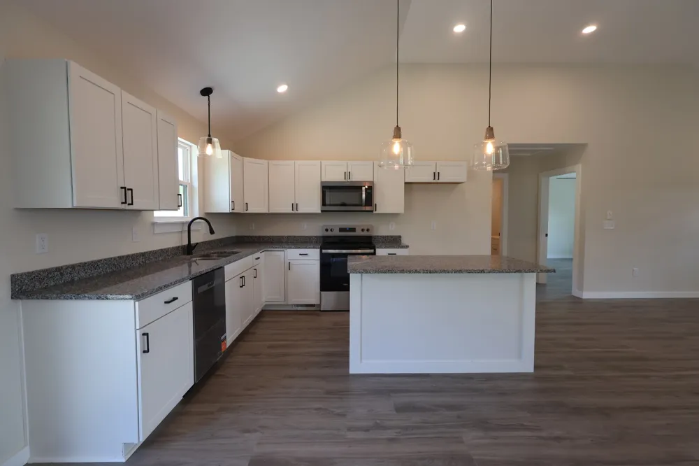797 Smith Bend Ln Gainesboro, TN 38562