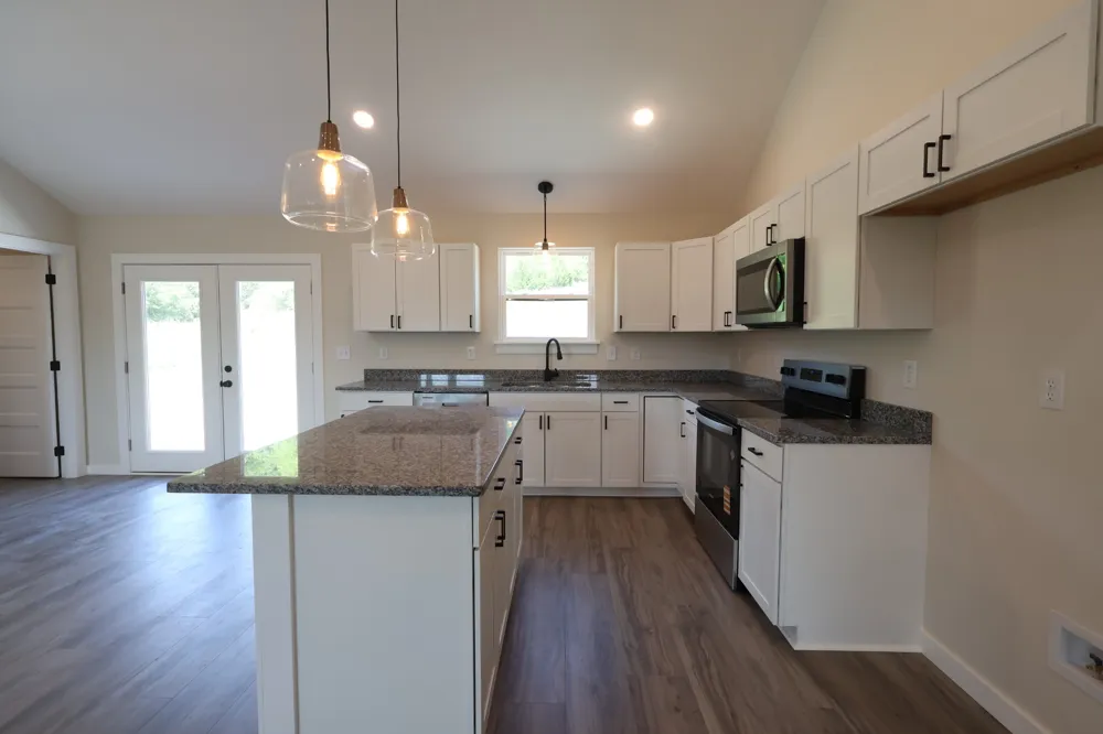 797 Smith Bend Ln Gainesboro, TN 38562