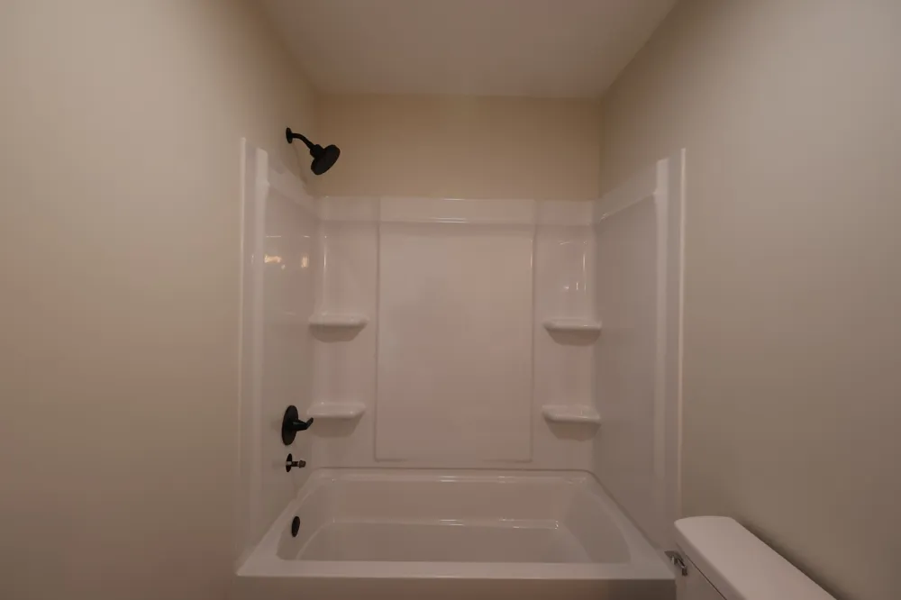 797 Smith Bend Ln Gainesboro, TN 38562