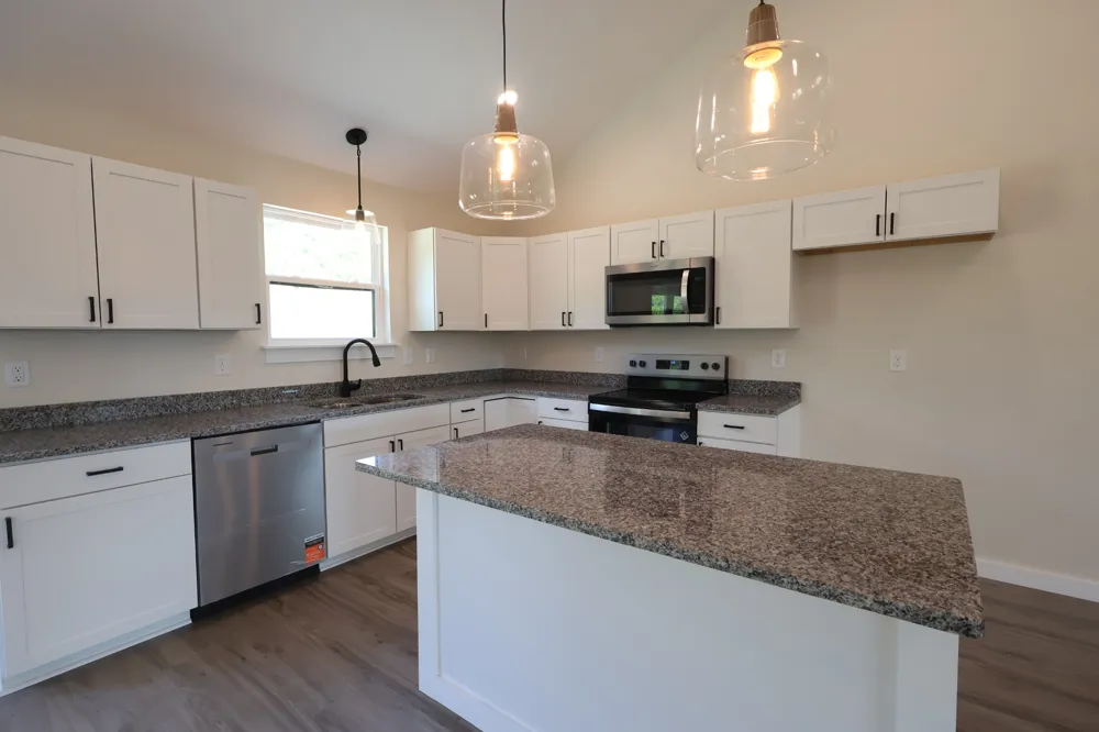797 Smith Bend Ln Gainesboro, TN 38562