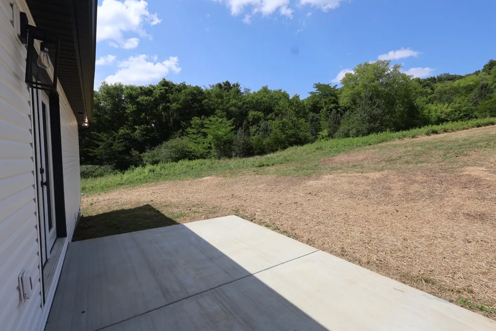 797 Smith Bend Ln Gainesboro, TN 38562