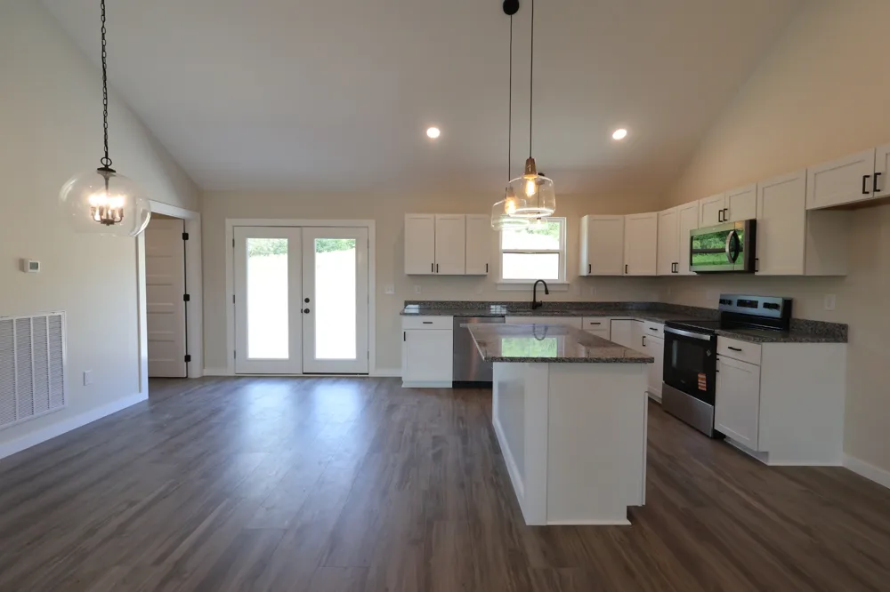 797 Smith Bend Ln Gainesboro, TN 38562