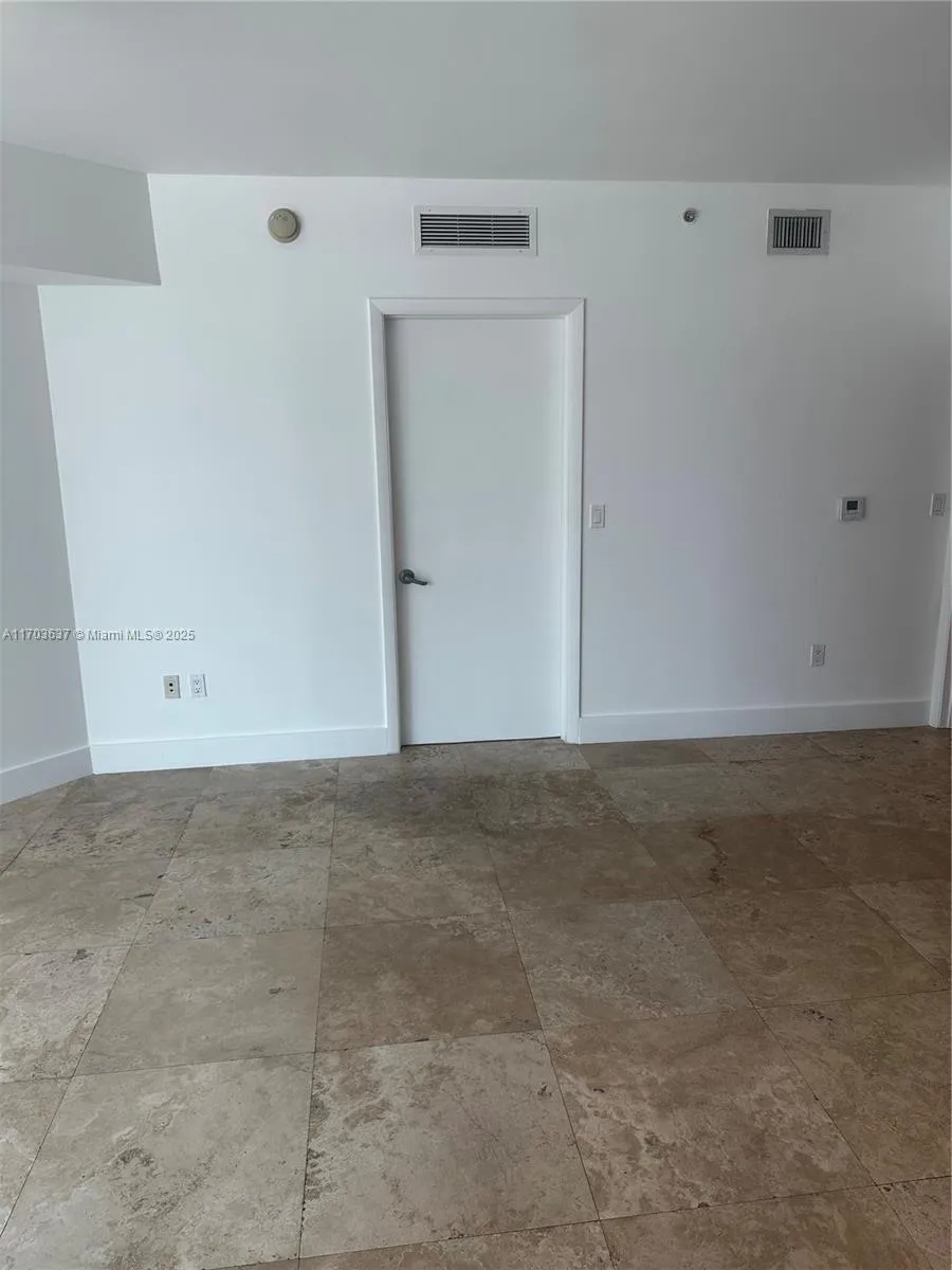 350 S Miami Ave #1704 Miami, FL 33130