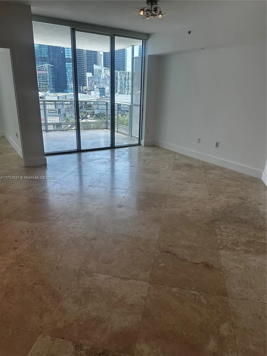 350 S Miami Ave #1704 Miami, FL 33130