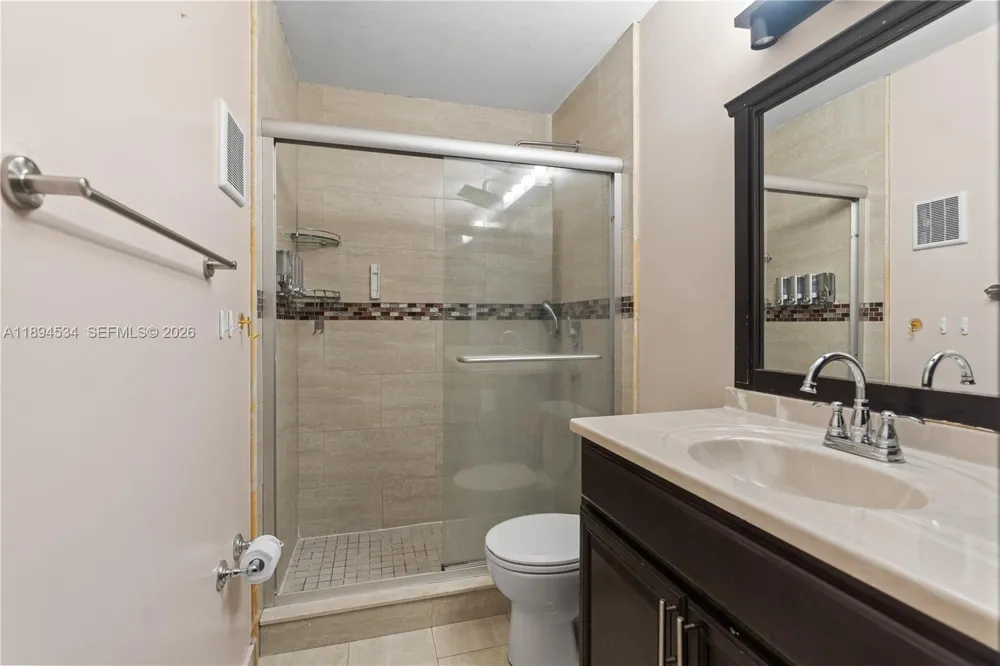 2450 W 67th Pl #13-12 Hialeah, FL 33016
