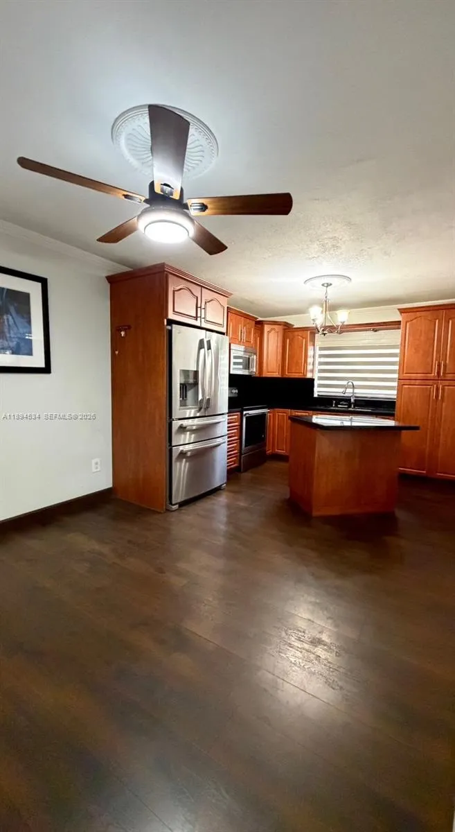 2450 W 67th Pl #13-12 Hialeah, FL 33016