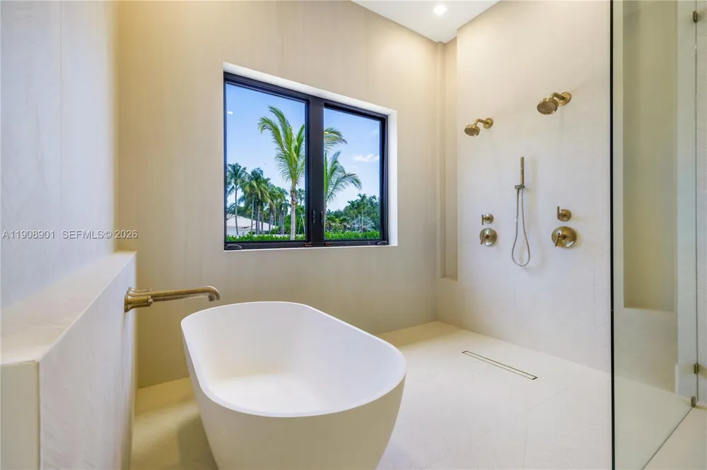 13805 Old Cutler Rd Palmetto Bay, FL 33158
