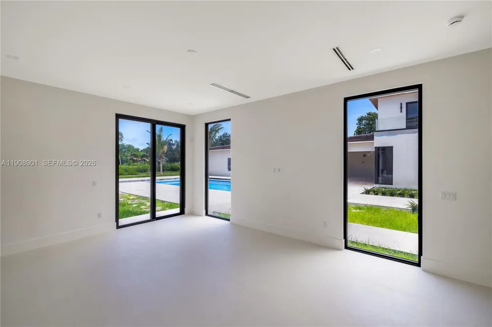 13805 Old Cutler Rd Palmetto Bay, FL 33158