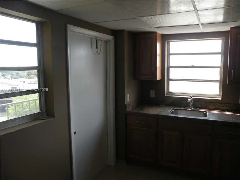 16410 Miami Dr #504 North Miami Beach, FL 33162