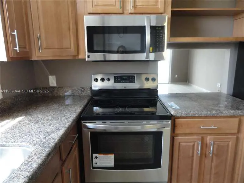 16410 Miami Dr #504 North Miami Beach, FL 33162
