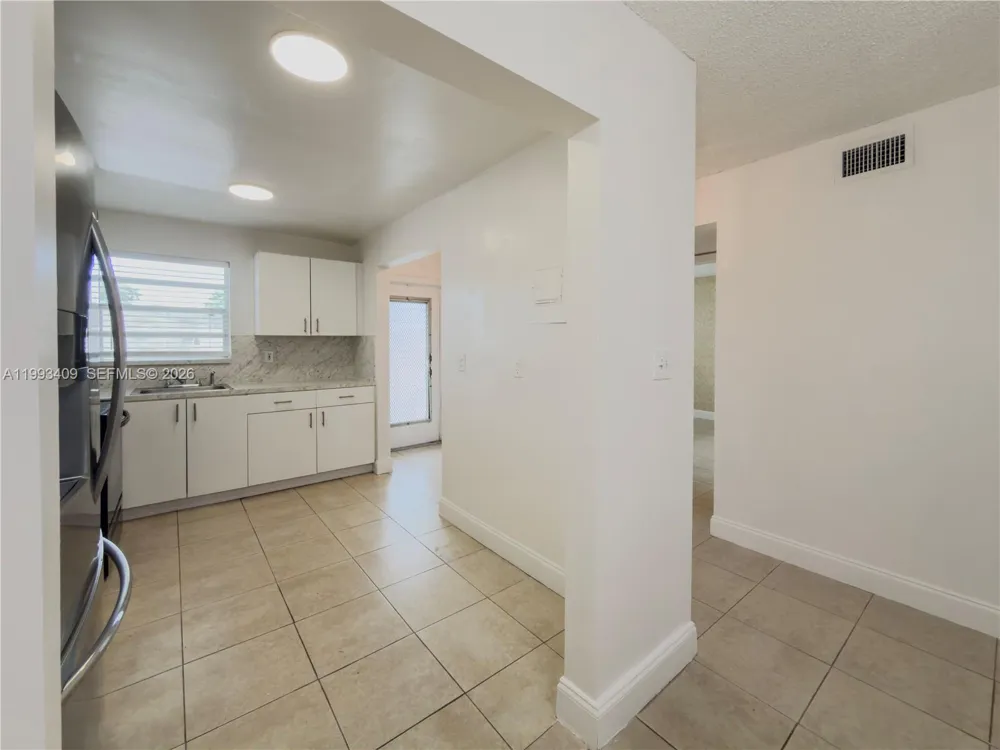 609 S State Road 7 #1C Margate, FL 33068
