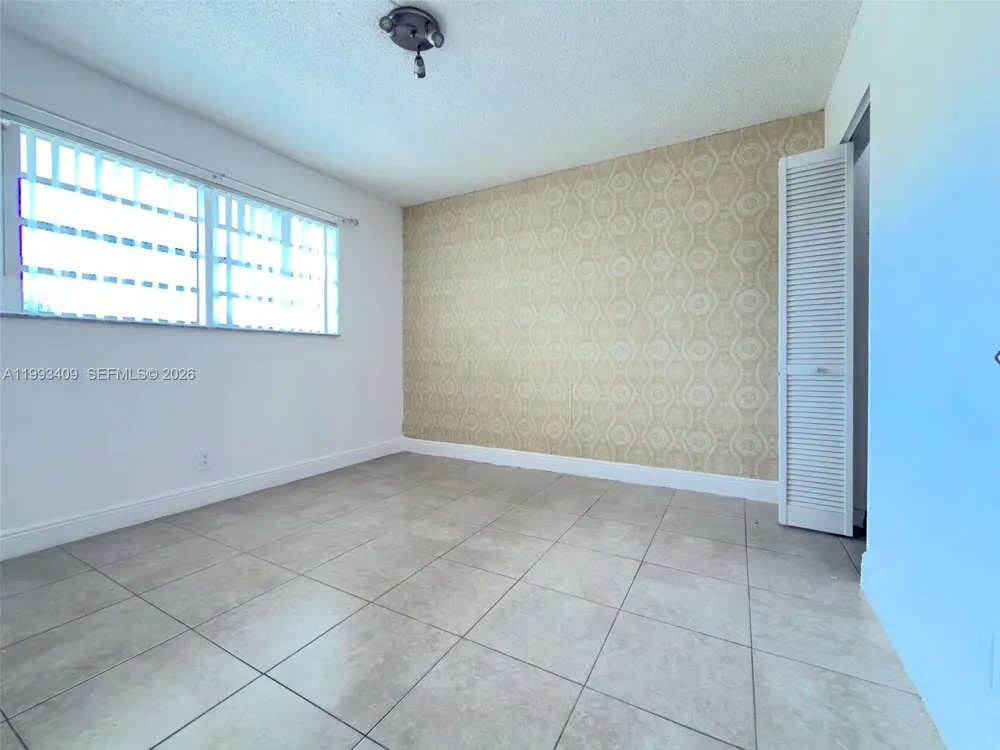 609 S State Road 7 #1C Margate, FL 33068