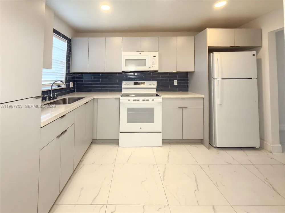 605 S State Road 7 #1D Margate, FL 33068
