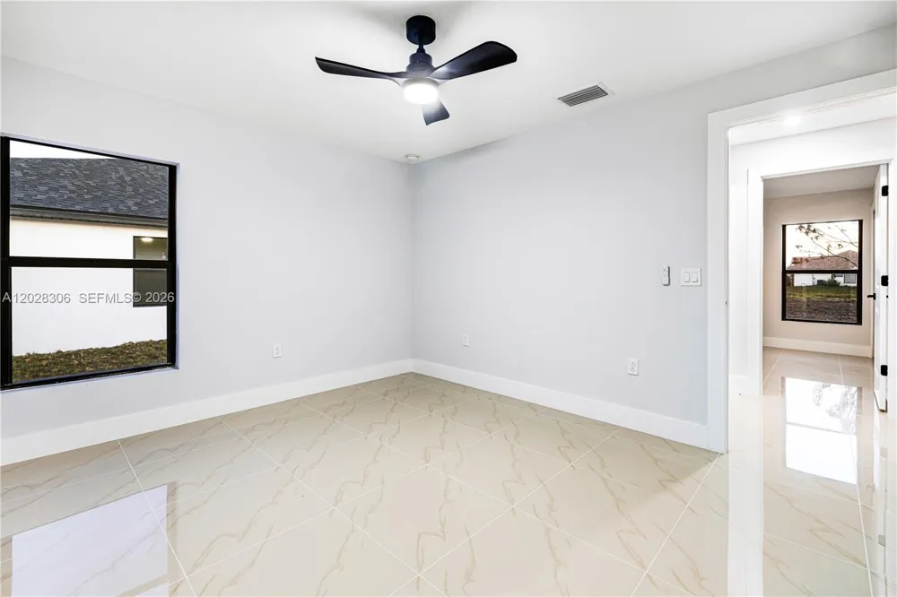450 Mercedes CT #0 Lehigh Acres, FL 33972