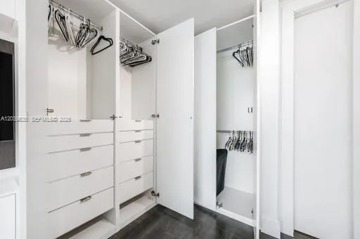 92 SW 3rd St #5108 Miami, FL 33130