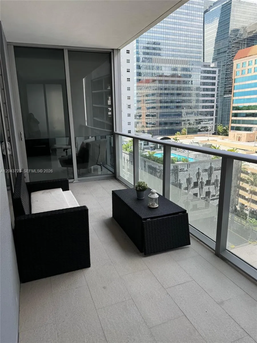 1300 Brickell Bay Dr #901 Miami, FL 33131