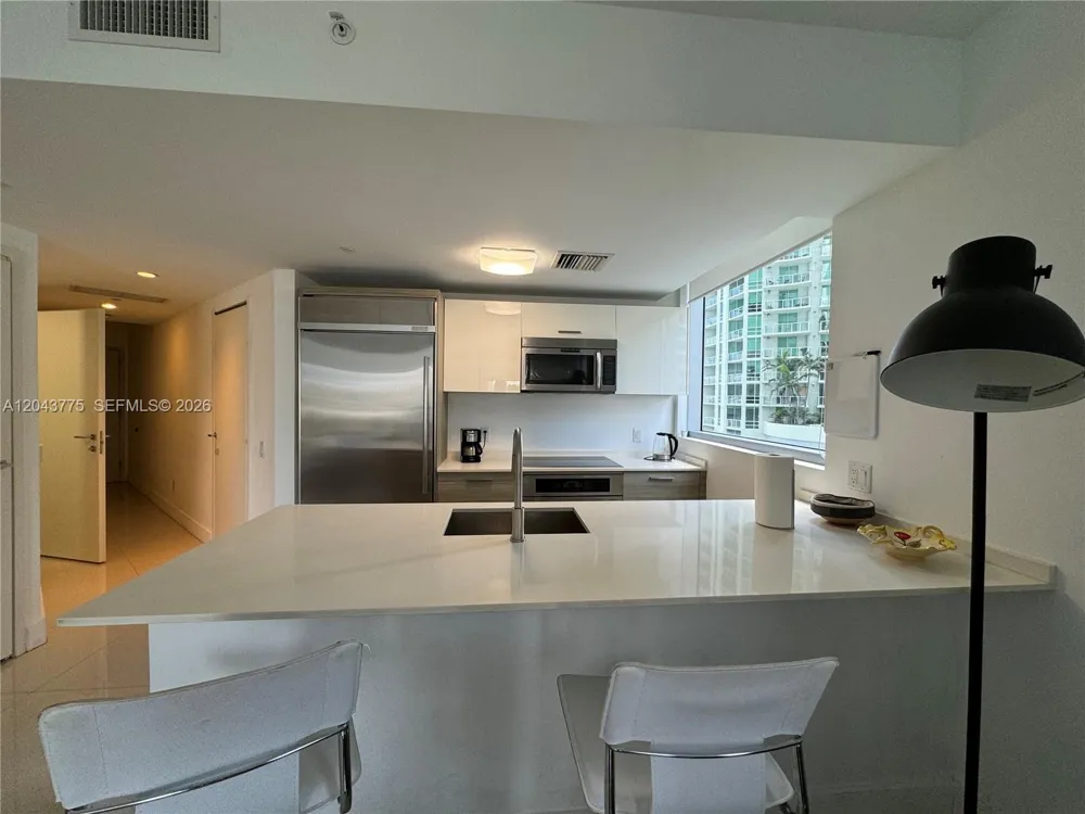 1300 Brickell Bay Dr #901 Miami, FL 33131