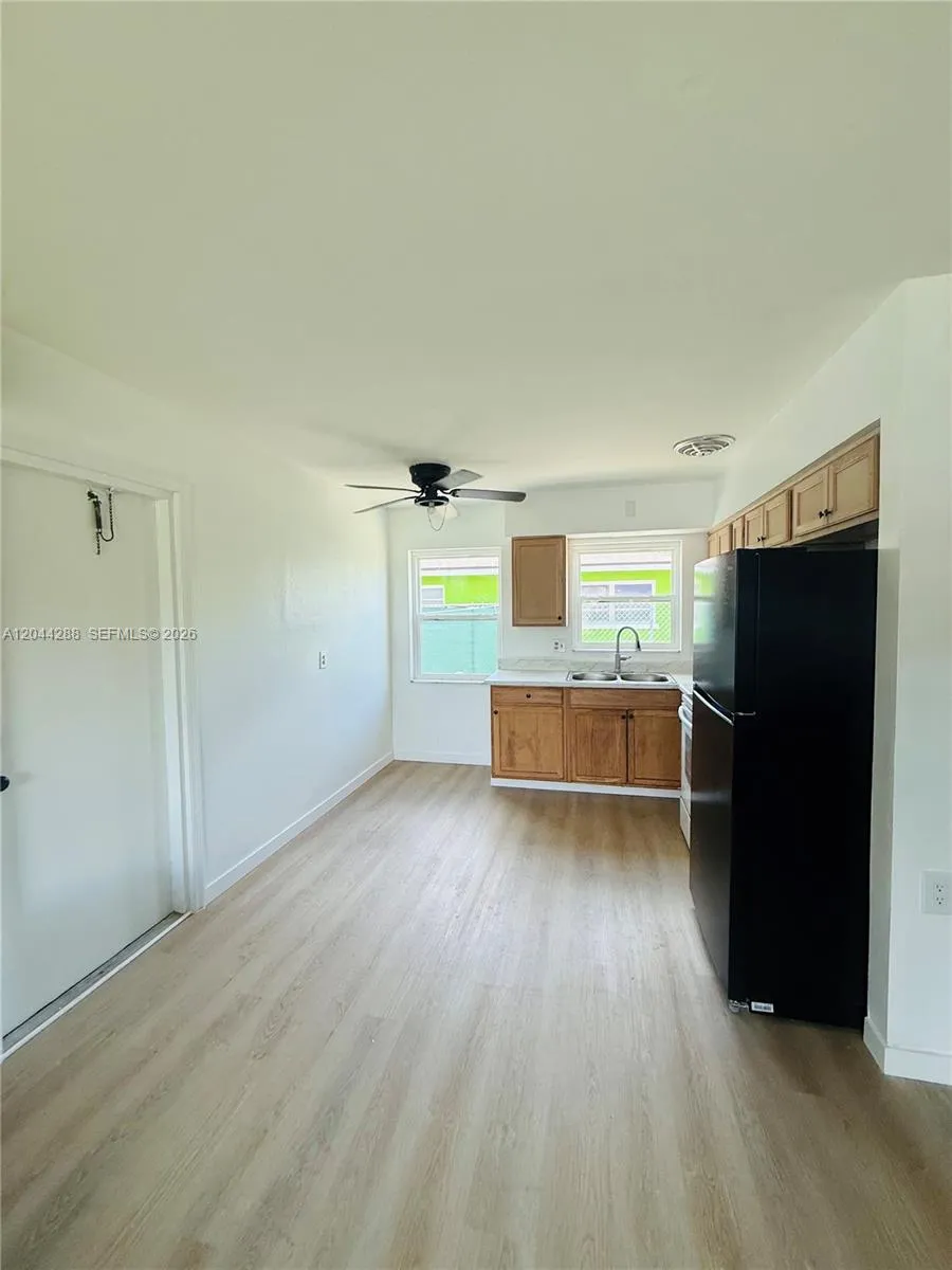 2423 Jeffcott St #1 North Fort Myers, FL 33901