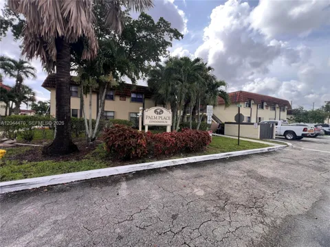 451 NW 100th Pl #101