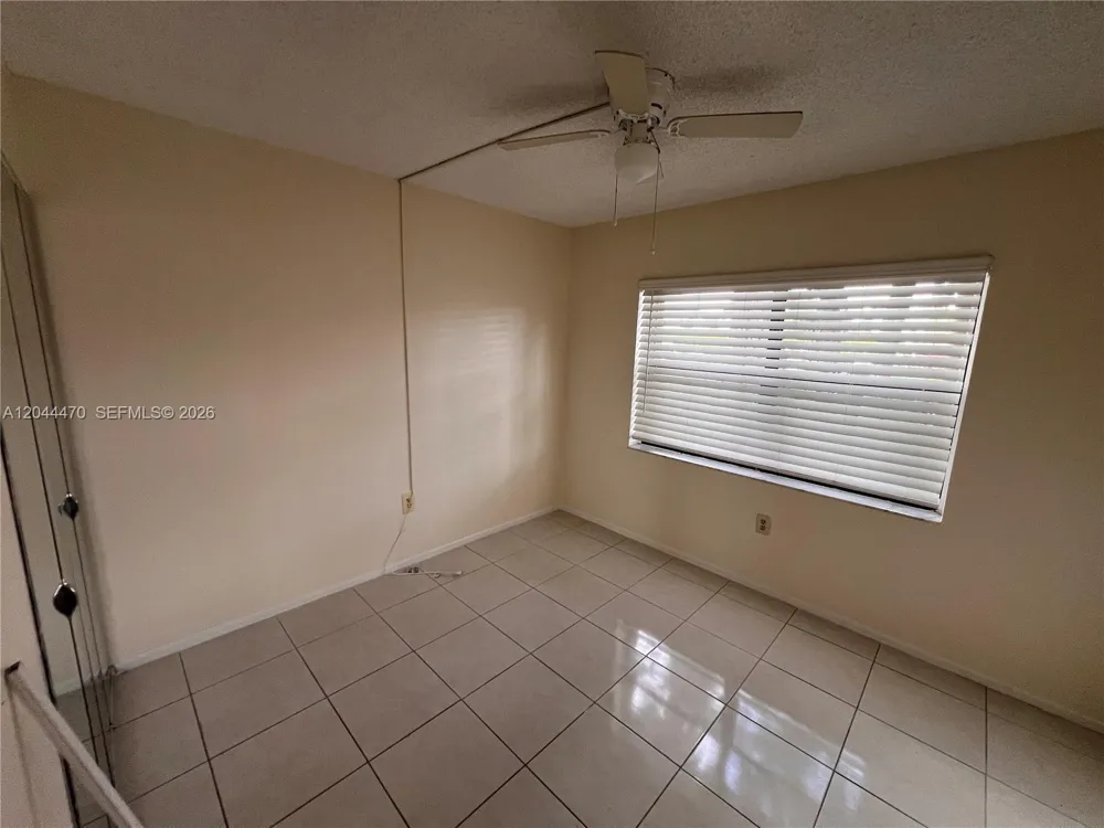 451 NW 100th Pl #101 Pembroke Pines, FL 33024