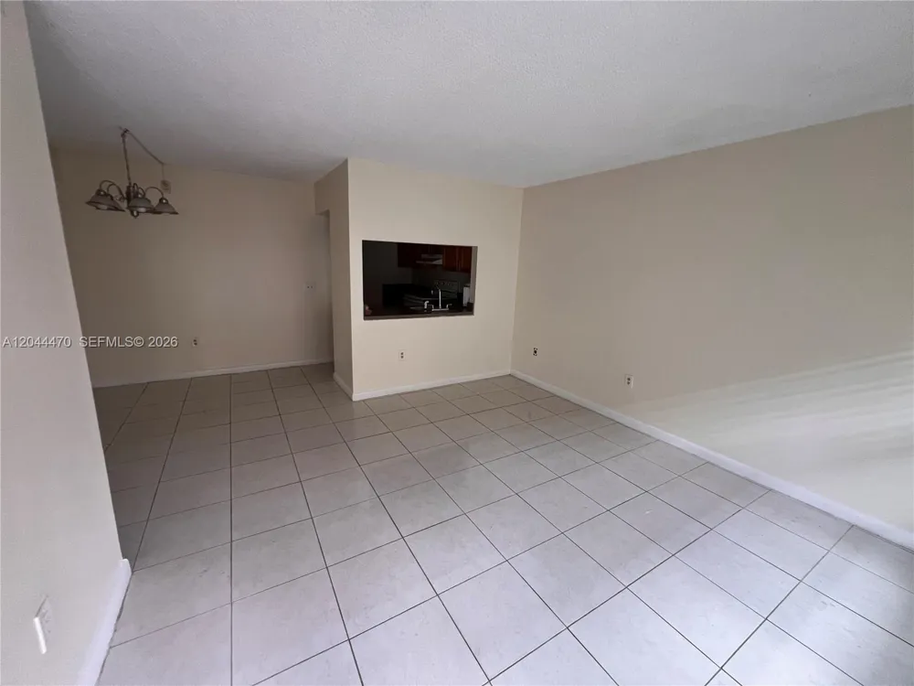451 NW 100th Pl #101 Pembroke Pines, FL 33024
